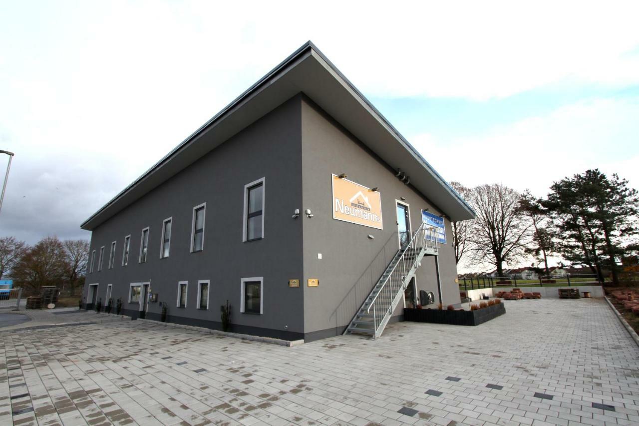 Neumann'S Uebernachten Plankstadt Zewnętrze zdjęcie